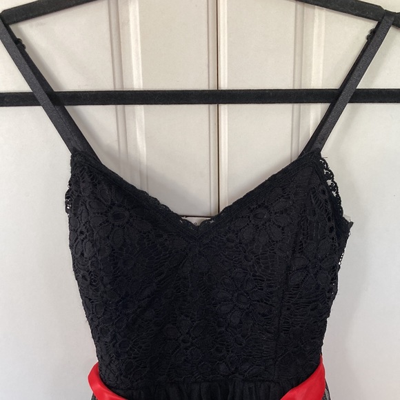 OLIVE TREE💫 Women’s Black Lace Spaghetti Strap Midi Evening Dress - Picture 4 of 15